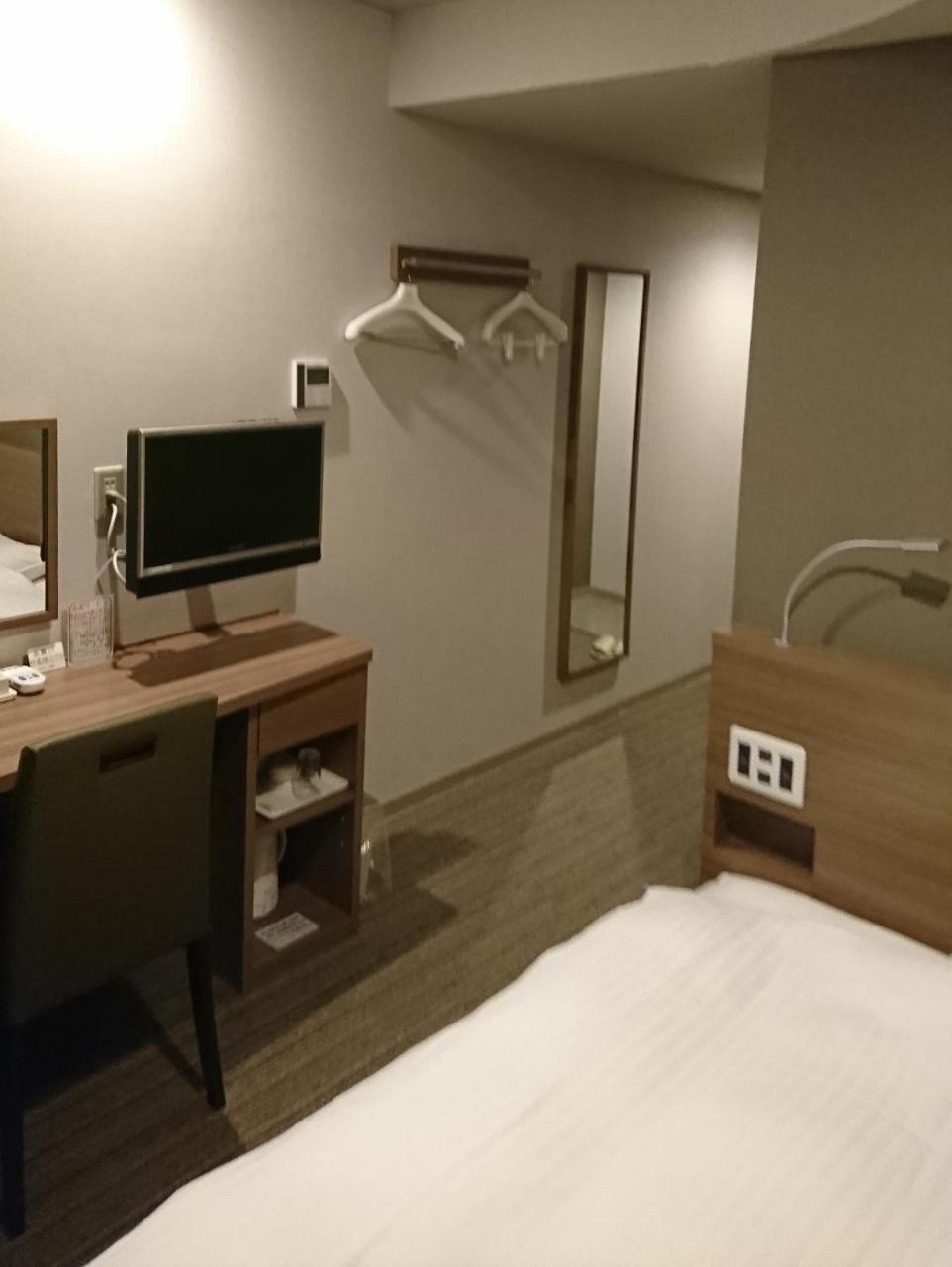 Hotel Itami Екстер'єр фото